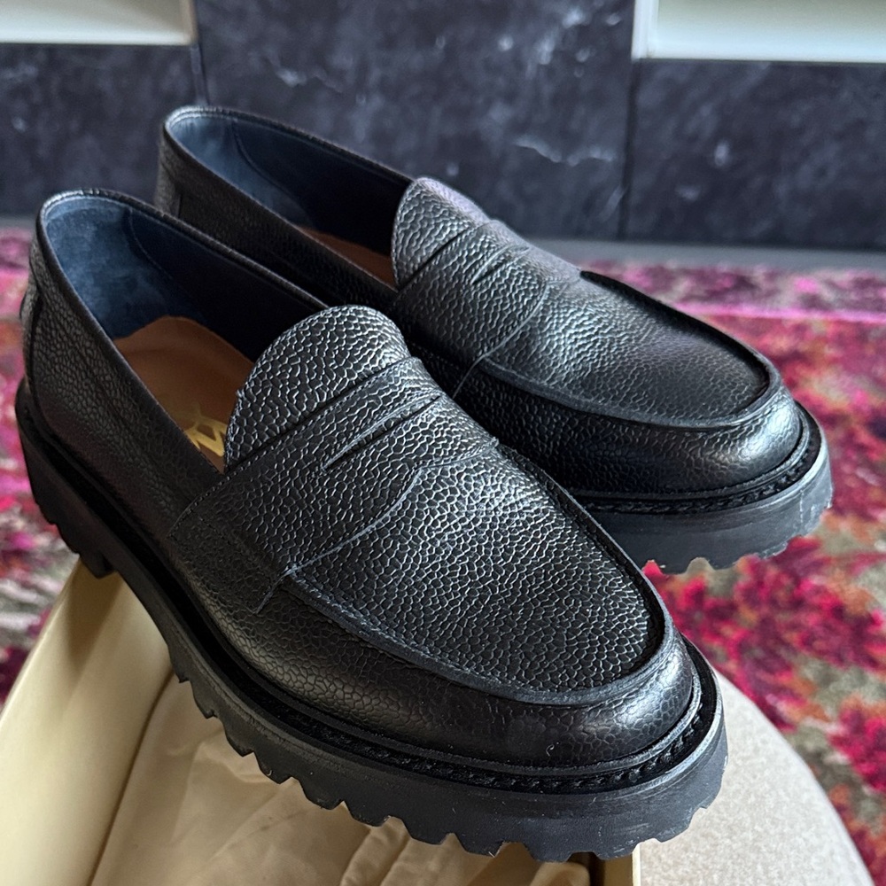 Blackstock & Weber Textured Black Loafers